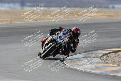 media/Feb-07-2025-CVMA Friday Practice (Fri) [[7034960ba2]]/2-Racer 2/Session 3 (Turn 8)/